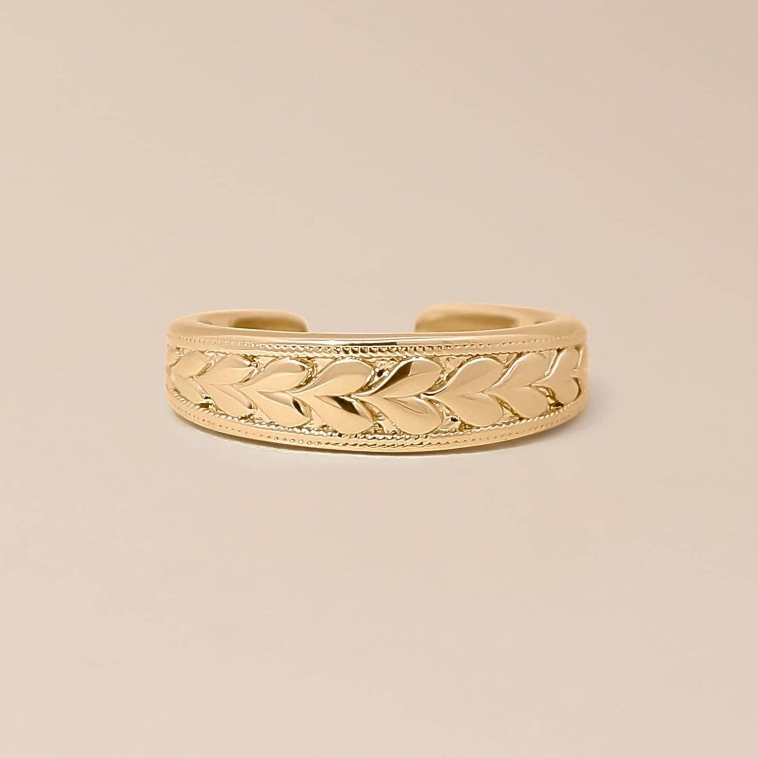 Lucea ring