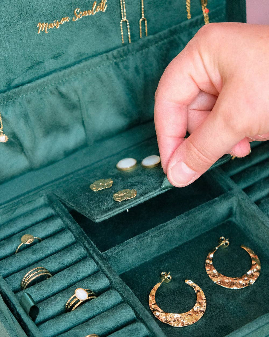 Denise velvet jewelry box