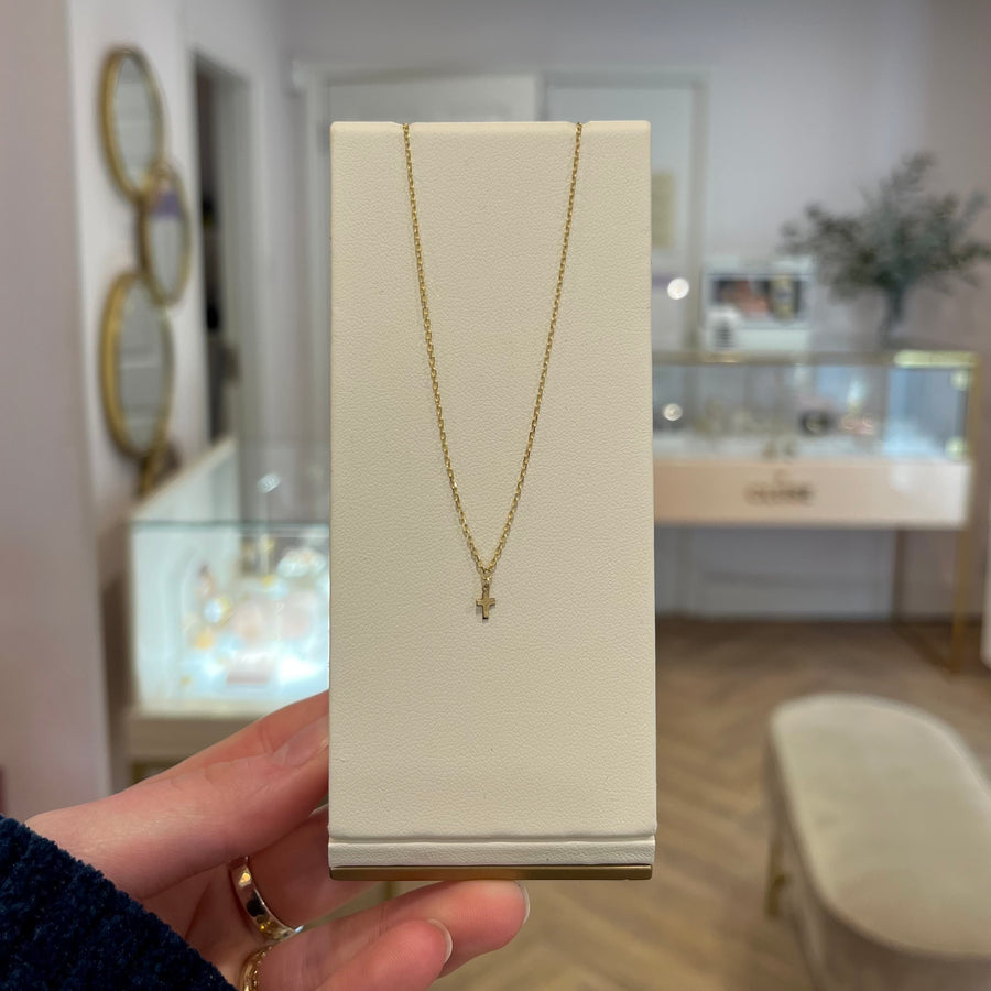 9ct Gold Cross Necklace