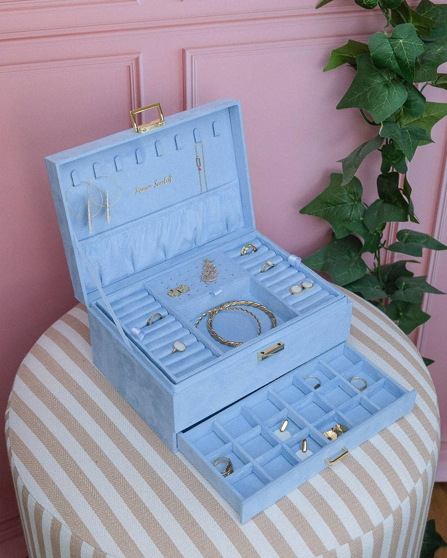 Denise velvet jewelry box