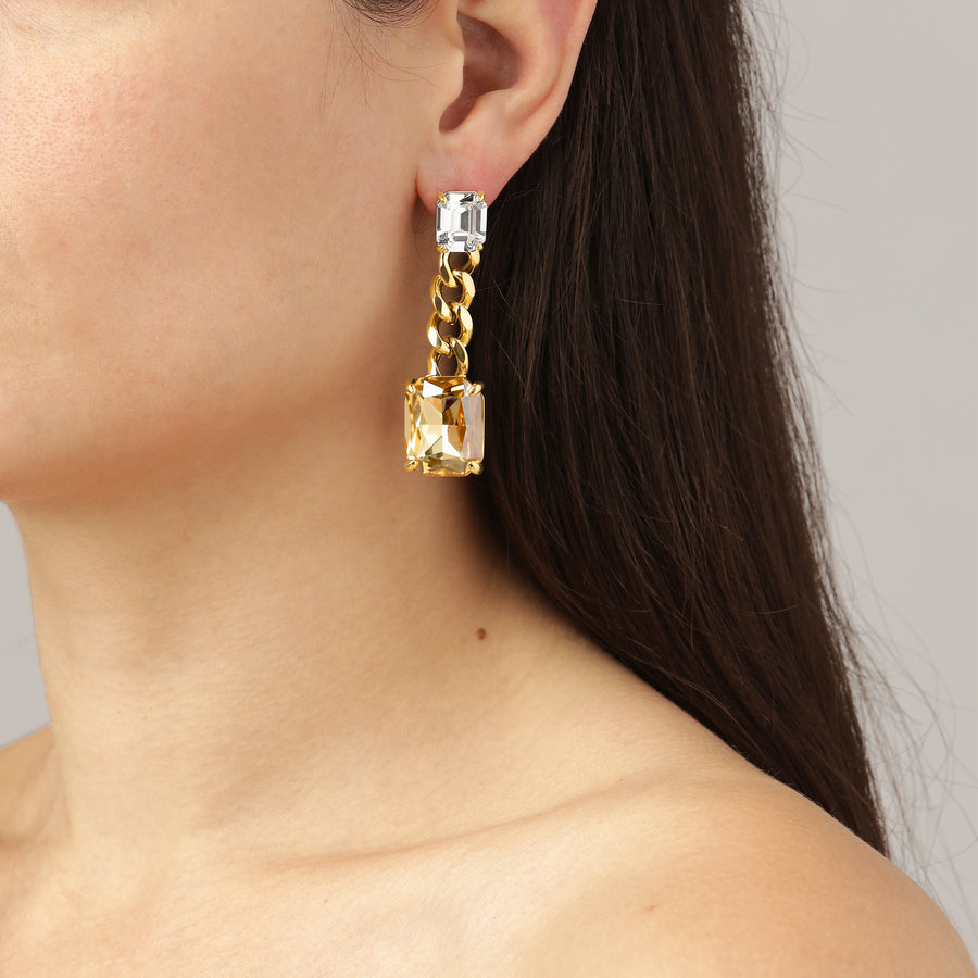 Calla SG Golden Earrings