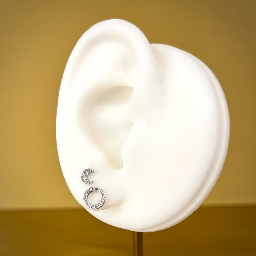 Diamond Circle Stud Earrings in 9ct White Gold