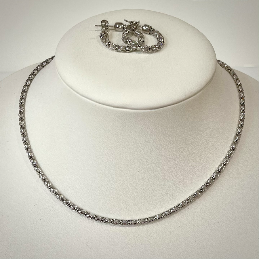 Silver Earrings with White Crystals - Diana Collection