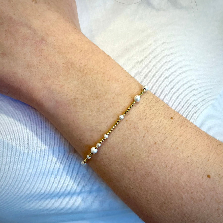 Pearl and 9ct Gold Bead Bracelet
