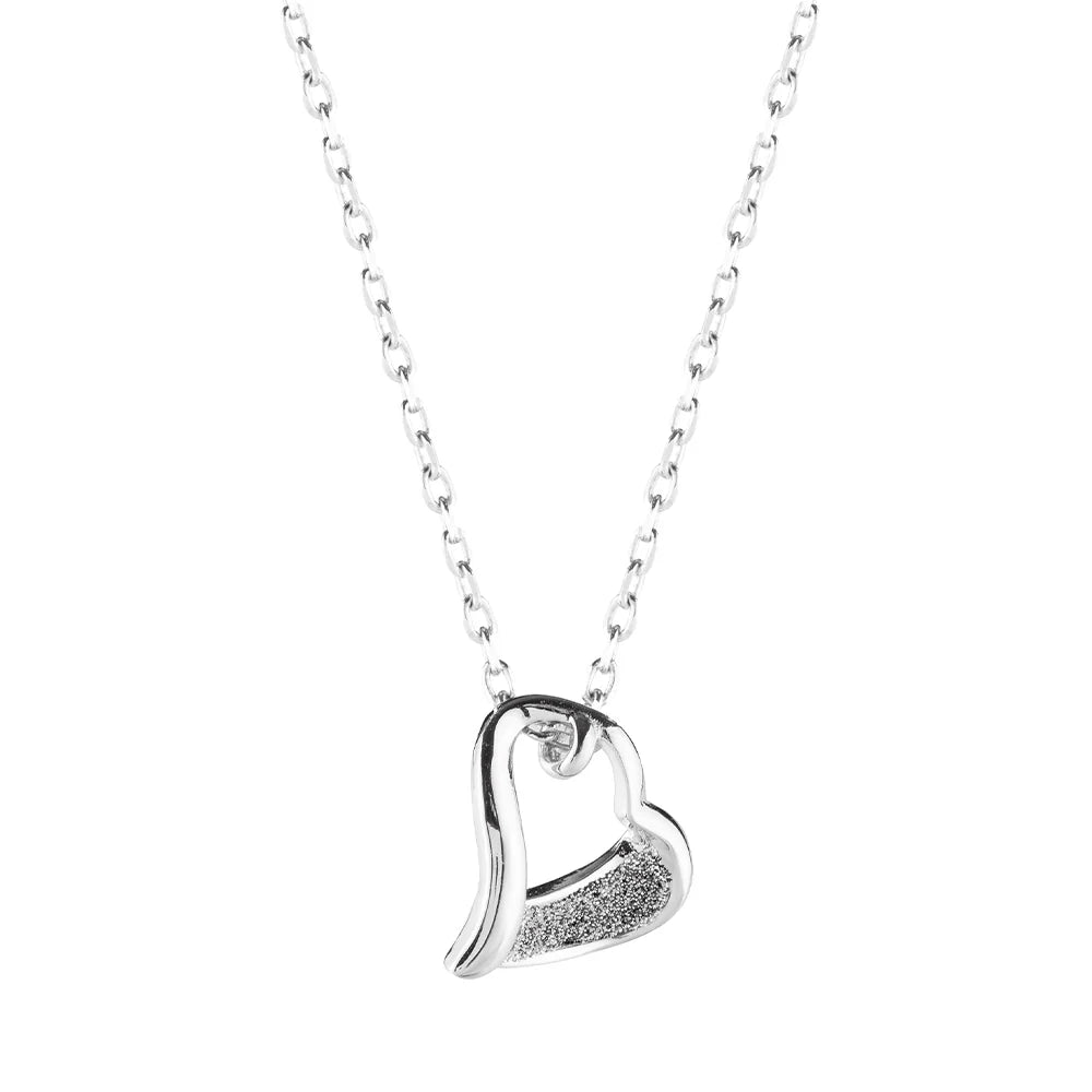 Jolie silver necklace with diamond dust heart