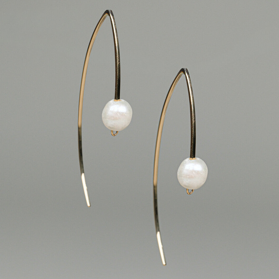 Moon Pearl Earrings