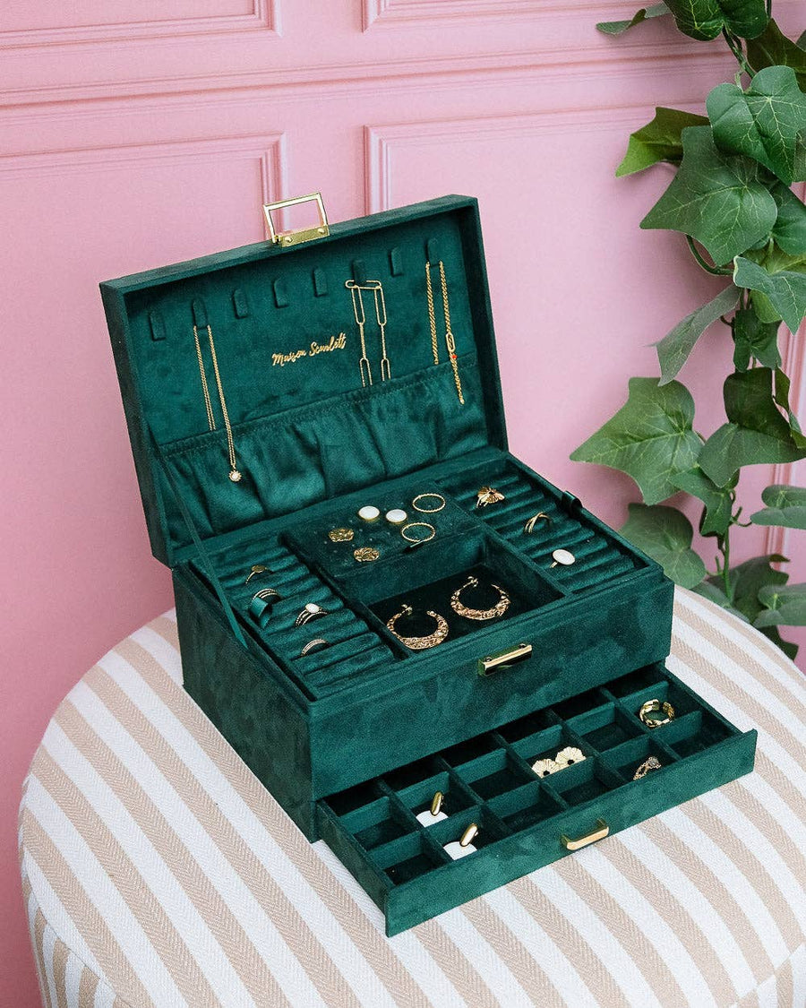 Denise velvet jewelry box