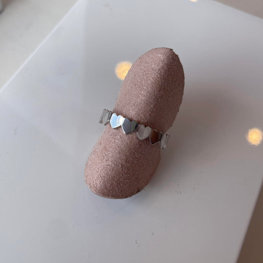 Cluster of heart silver ring