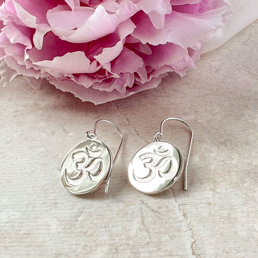 Om Silver earrings 